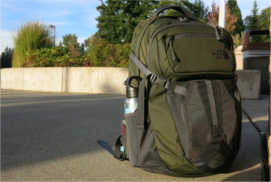 north face recon backpack review